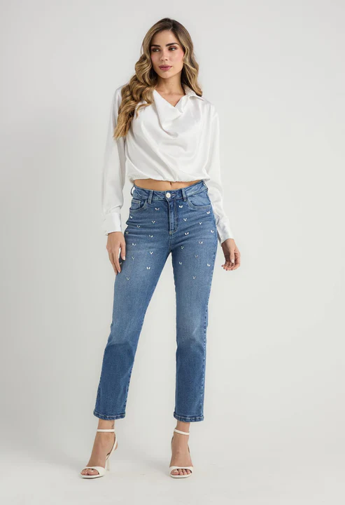 Jean vaquero medio con apliques para mujer